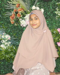 Guru Kelas III Salman Al Farizi - Fathiah Rifky Andhini