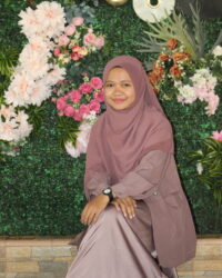 Guru Pendamping Kelas II Ali bin Abu Thalib - Linda Dwiyanti, S.Ag